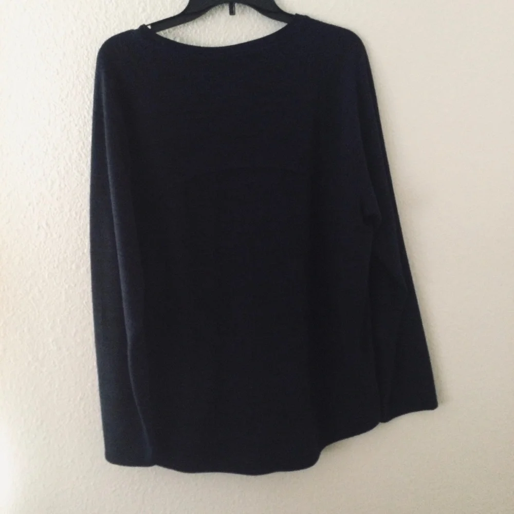 Kirkland Signature Navy Sweatshirt Slipover Top Size XL Excellent - Picture 3 of 4
